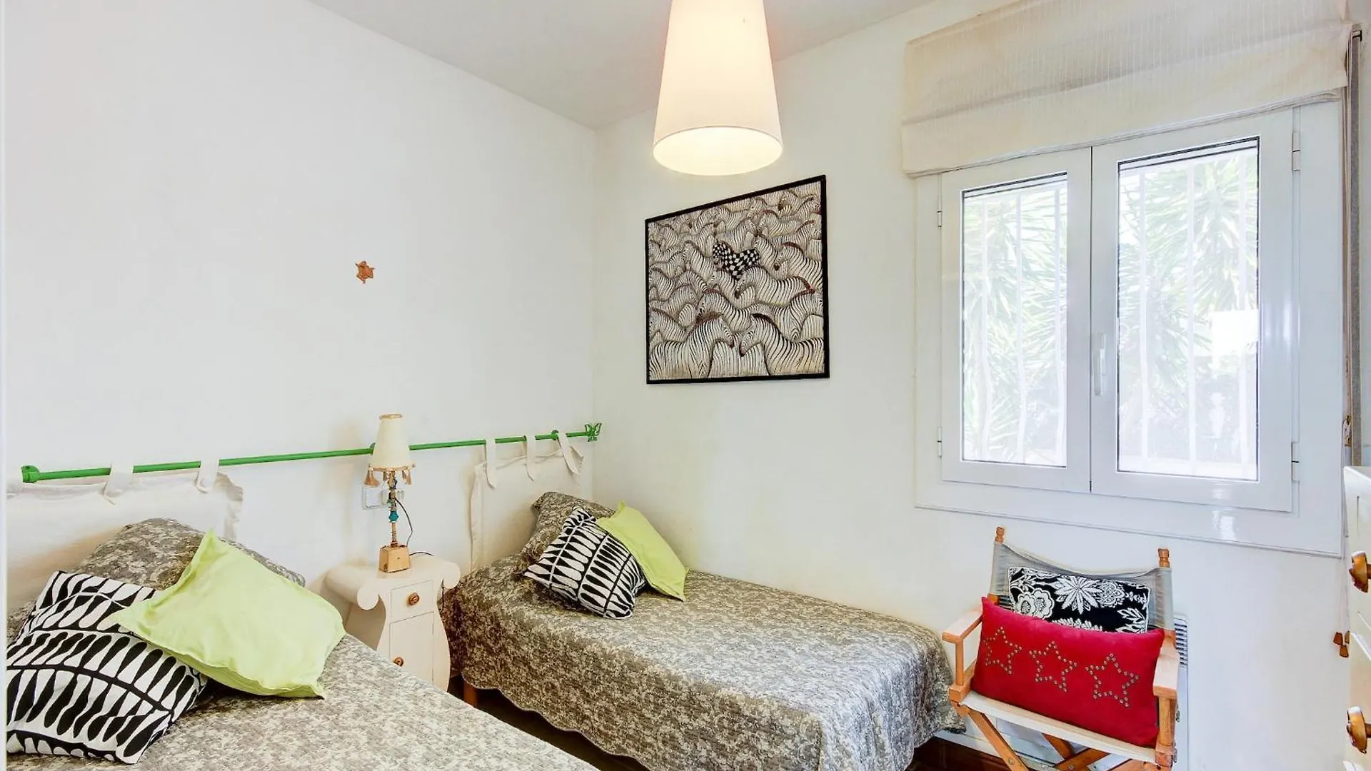 Ferienhaus Lush Apartment With View Roses